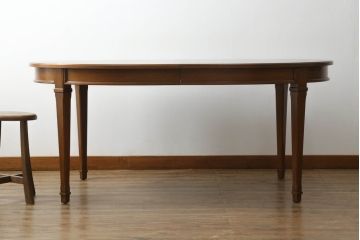 中古　DREXEL HERITAGE(ドレクセルヘリテイジ)　Triune(トライユン)　品のある佇まいが魅力のダイニングテーブル(エクステンションテーブル、食卓、4人掛け、6人掛け、8人掛け)(R-069097)