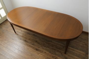 中古　DREXEL HERITAGE(ドレクセルヘリテイジ)　Triune(トライユン)　品のある佇まいが魅力のダイニングテーブル(エクステンションテーブル、食卓、4人掛け、6人掛け、8人掛け)(R-069097)