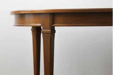 中古　DREXEL HERITAGE(ドレクセルヘリテイジ)　Triune(トライユン)　品のある佇まいが魅力のダイニングテーブル(エクステンションテーブル、食卓、4人掛け、6人掛け、8人掛け)(R-069097)