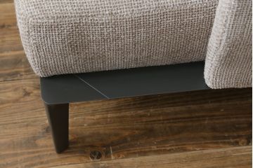 中古　美品　イタリア　Molteni&C(モルテーニ)　CAMDEN(カムデン)　優雅なくつろぎのひと時におすすめなソファ(二人掛け、2人掛け、2P、三人掛け、3人掛け、トリプルソファ)(定価約585,000円)(R-069098)