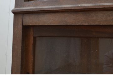 和製アンティーク　大正ロマン　楢(ナラ)材　背の低いサイズが使いやすい二段重ね収納棚(食器棚、キャビネット、戸棚、本箱、ブックケース)(R-069099)