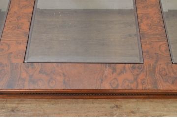 中古　DREXEL HERITAGE(ドレクセルヘリテイジ)　Cameo Classics(キャメオクラシックス)　クラシカルな佇まいのカクテルテーブル(ローテーブル、センターテーブル、リビングテーブル)(定価約68万円)(R-069109)