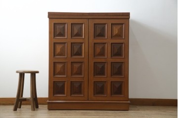 ヨーロッパヴィンテージ　チーク材　ワインラックに活躍!クラシカルなデザインが素敵なサーバー　(R-069111)