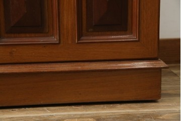 ヨーロッパヴィンテージ　チーク材　ワインラックに活躍!クラシカルなデザインが素敵なサーバー　(R-069111)