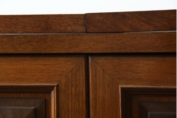 ヨーロッパヴィンテージ　チーク材　ワインラックに活躍!クラシカルなデザインが素敵なサーバー　(R-069111)