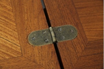 ヨーロッパヴィンテージ　チーク材　ワインラックに活躍!クラシカルなデザインが素敵なサーバー　(R-069111)