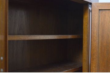 中古　美品!!　DREXEL HERITAGE(ドレクセルヘリテイジ)　FRANCESCA(フランチェスカ)　マホガニー材　クラシカルな佇まいが美しいサイドボード(クレデンザ、クリデンザ、収納棚、戸棚、サイドキャビネット、ホールチェスト)(R-069113)