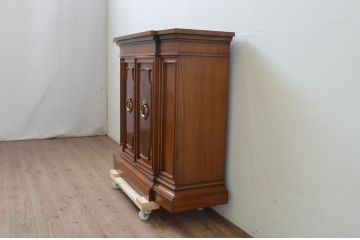 中古　美品!!　DREXEL HERITAGE(ドレクセルヘリテイジ)　FRANCESCA(フランチェスカ)　マホガニー材　クラシカルな佇まいが美しいサイドボード(クレデンザ、クリデンザ、収納棚、戸棚、サイドキャビネット、ホールチェスト)(R-069113)