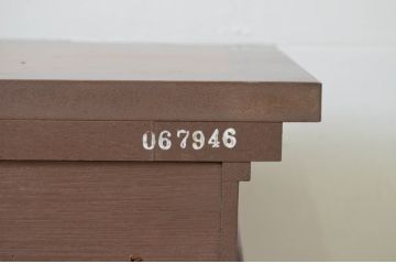 中古　美品!!　DREXEL HERITAGE(ドレクセルヘリテイジ)　FRANCESCA(フランチェスカ)　マホガニー材　クラシカルな佇まいが美しいサイドボード(クレデンザ、クリデンザ、収納棚、戸棚、サイドキャビネット、ホールチェスト)(R-069113)