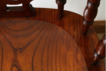 中古　美品!!　松本民芸家具　欅(ケヤキ)材　艶やかな漆塗りと存在感のあるホイールデザインが格好良い大キャプテンチェア　定価約60万円　(R-069114)