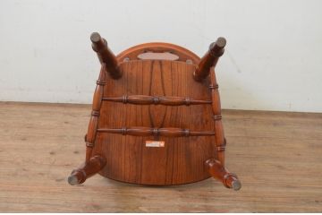 中古　美品!!　松本民芸家具　欅(ケヤキ)材　艶やかな漆塗りと存在感のあるホイールデザインが格好良い大キャプテンチェア(椅子、イス、アームチェア、ウィンザーチェア、ウインザーチェア、板座チェア)(定価約60万円)(R-069114)