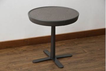 中古　美品　Molteni&C(モルテーニ)　Rodolfo Dordoni(ロドルフォ・ドルドーニ)　KEW　スモールテーブル　スタイリッシュな空間を演出するサイドテーブル(ラウンドテーブル、丸テーブル、コーヒーテーブル、カフェテーブル)(定価約28万円)(R-069122)