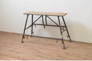和製ビンテージ　建築足場をリメイクした素朴な作業台(テーブル、デスク、アイアンテーブル、ヴィンテージ)(R-069137)