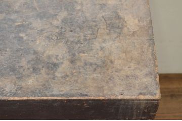 和製アンティーク　杉材　時代の流れを感じさせる風合いの引き出し付き車長持(時代箪笥、車箪笥、収納箱、タンス、たんす)(R-069140)