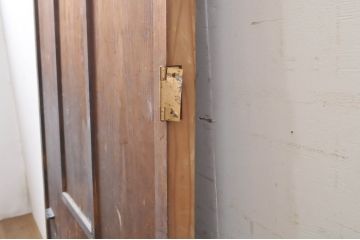 アンティーク建具　どこか懐かしい雰囲気を感じる片開きドア1枚(木製扉)(R-069164)