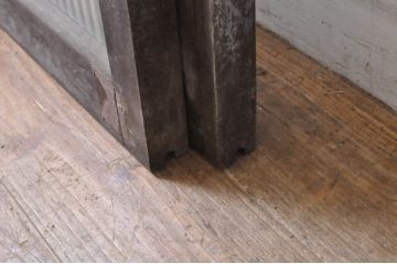 アンティーク建具　インテリアに合わせやすいシンプルデザインのモールガラス窓2枚セット(引き戸、ガラス戸)(R-069166)