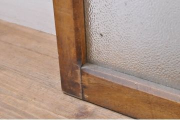 アンティーク建具　インテリアに取り入れやすいシンプルなデザインのダイヤガラス窓2枚セット(引き戸、ガラス戸)(R-069173)