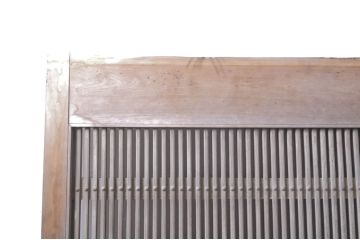 アンティーク建具　特大　特注品!!　欅(ケヤキ)材　古い豪商で使われていた蔵戸1枚を2分割にリメイク!!存在感抜群の格子蔵戸2枚セット(引き戸、格子戸、玄関戸)(R-069174)
