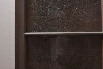 和製アンティーク　大正ロマン　タモ材　懐かしい雰囲気が魅力的なキャビネット(本棚、戸棚、食器棚、カップボード、収納棚、本箱、ブックケース)(R-069178)