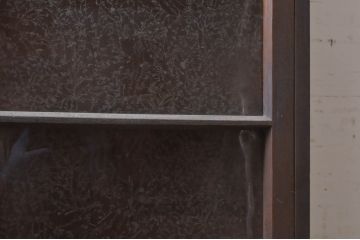 和製アンティーク　大正ロマン　タモ材　懐かしい雰囲気が魅力的なキャビネット(本棚、戸棚、食器棚、カップボード、収納棚、本箱、ブックケース)(R-069178)