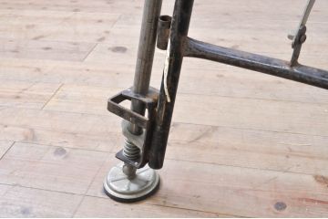 和製ビンテージ　高さが変えられる素朴な足場作業台(テーブル、デスク、アイアンテーブル、鉄脚、ヴィンテージ)(R-069187)