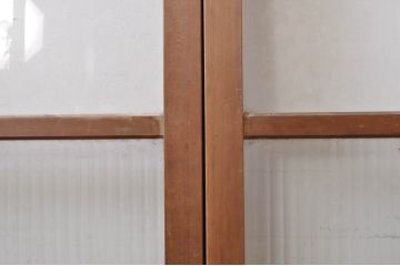 アンティーク建具　どこか懐かしい雰囲気が漂うモールガラス入りのガラス戸4枚セット(引き戸)(R-069212)