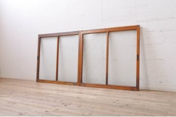 アンティーク建具　インテリアに取り入れやすいシンプルなデザインのダイヤガラス窓2枚セット(引き戸、ガラス戸)(R-069216)