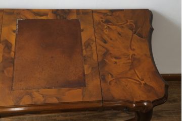 中古　美品　C.M.T.社　CONSORZIO MOBILIERI D'ARTE　象嵌入り　品のある佇まいの猫脚ドレッサー(デスク、コンソールテーブル、机、化粧台、鏡台、ミラー)(R-069229)