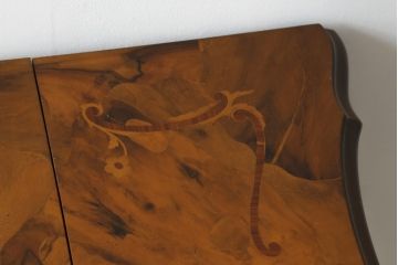 中古　美品　C.M.T.社　CONSORZIO MOBILIERI D'ARTE　象嵌入り　品のある佇まいの猫脚ドレッサー(デスク、コンソールテーブル、机、化粧台、鏡台、ミラー)(R-069229)