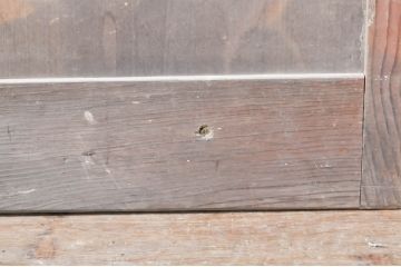 アンティーク建具　和の風情が感じられる杉材の素朴な蔵戸1枚(引き戸、玄関戸)(R-069234)