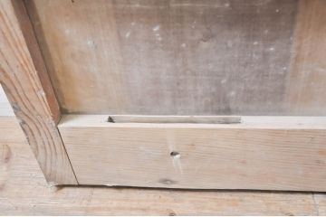 アンティーク建具　和の風情が感じられる杉材の素朴な蔵戸1枚(引き戸、玄関戸)(R-069234)