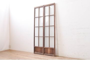 アンティーク建具　希少サイズ　どこか懐かしい雰囲気漂う幅狭ガラス戸2枚セット(引き戸)(R-069235)