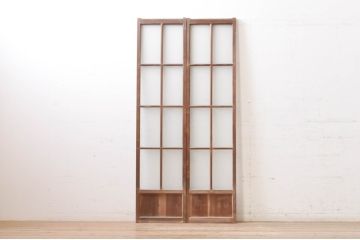 アンティーク建具　希少サイズ　どこか懐かしい雰囲気漂う幅狭ガラス戸2枚セット(引き戸)(R-069235)