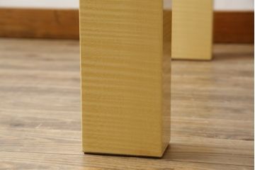 中古　美品　IDC大塚家具取り扱い　オーダー品　松創　ホワイトシカモア材のシンプルなダイニングテーブル(作業台、食卓、2人掛け、4人掛け、二人掛け、四人掛け)(定価約80万円)(R-069237)
