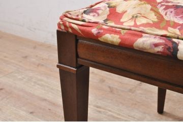 中古　DREXEL HERITAGE(ドレクセルヘリテイジ)　後脚のなめらかな曲線が個性的なマホガニー製のチェア(ダイニングチェア、椅子、イス)(R-069238)