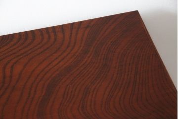 中古　岩谷堂箪笥　菊幸作　重厚感ある金具と美しい杢目が存在感を放つ観音扉付き和箪笥(衣装箪笥、収納タンス、整理たんす、チェスト、引き出し)(R-069240)