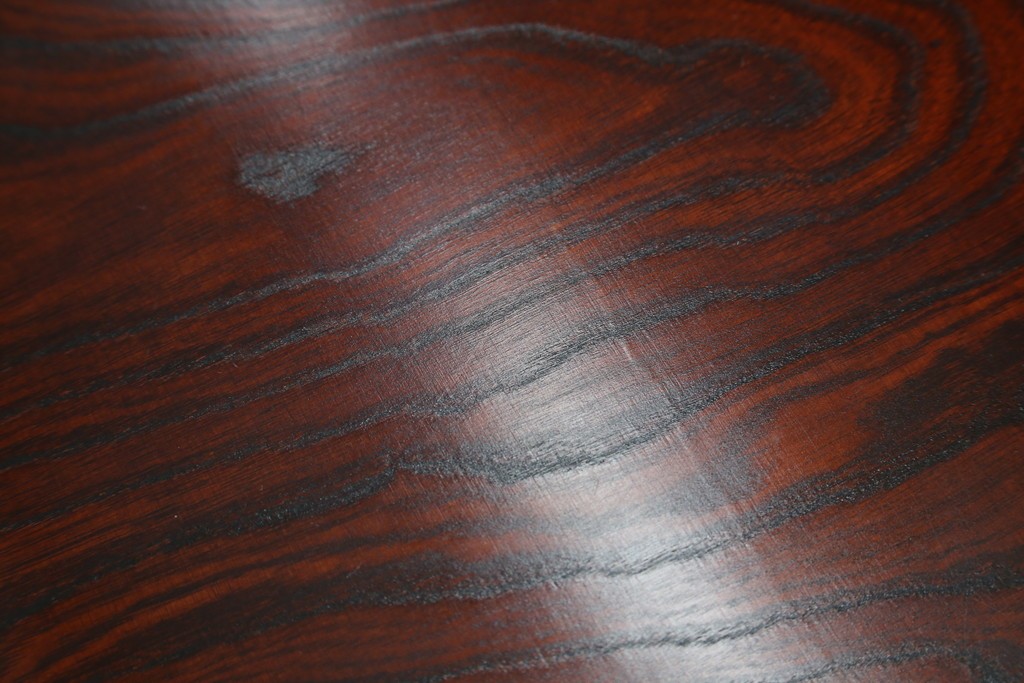 中古　岩谷堂箪笥　力強い杢目と重厚感ある金具が魅力の和箪笥　(R-069241)