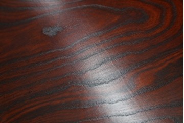 中古　岩谷堂箪笥　力強い杢目と重厚感ある金具が魅力の和箪笥　(R-069241)