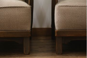 中古　美品　神戸洋家具　永田良介商店　クラシカルな佇まいが魅力の1人掛けソファ2脚セット(一人掛け、アームチェア、椅子、イス、いす)(R-069247)