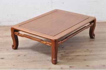 中古　美品　指物工芸家具　井上昇山作　花梨(カリン)材　艶のある上質な風合いが高級感を演出する座卓(ローテーブル、センターテーブル)(R-069250)