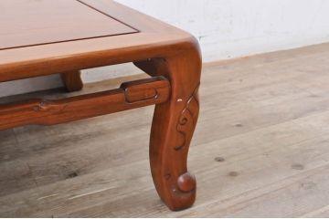 中古　美品　指物工芸家具　井上昇山作　花梨(カリン)材　艶のある上質な風合いが高級感を演出する座卓(ローテーブル、センターテーブル)(R-069250)