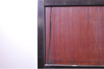 アンティーク建具　和モダンな空間作りにおすすめな漆塗りの幅広ガラス帯戸2枚セット(引き戸、ガラス戸)(R-069253)