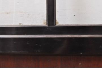 アンティーク建具　和モダンな空間作りにおすすめな漆塗りの幅広ガラス帯戸2枚セット(引き戸、ガラス戸)(R-069253)