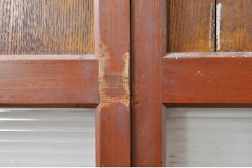 アンティーク建具　上手物!!レトロな空間作りにおすすめな腰板タモ材の幅狭モールガラス戸2枚セット(引き戸、板戸、ガラス帯戸)(R-069255)
