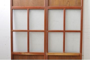 アンティーク建具　上手物!!レトロな空間作りにおすすめな腰板タモ材の幅狭ダイヤガラス戸2枚セット(引き戸、板戸、ガラス帯戸)(R-069256)