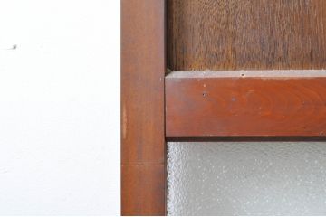 アンティーク建具　上手物!!レトロな空間作りにおすすめな腰板タモ材の幅狭ダイヤガラス戸2枚セット(引き戸、板戸、ガラス帯戸)(R-069256)