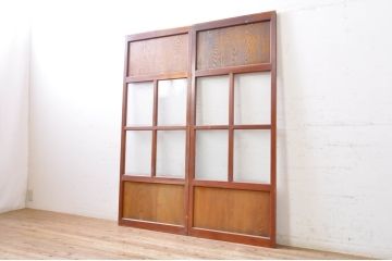 アンティーク建具　上手物!!レトロな空間作りにおすすめな腰板タモ材の幅狭ダイヤガラス戸2枚セット(引き戸、板戸、ガラス帯戸)(R-069257)