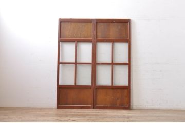 アンティーク建具　上手物!!レトロな空間作りにおすすめな腰板タモ材の幅狭ダイヤガラス戸2枚セット(引き戸、板戸、ガラス帯戸)(R-069257)