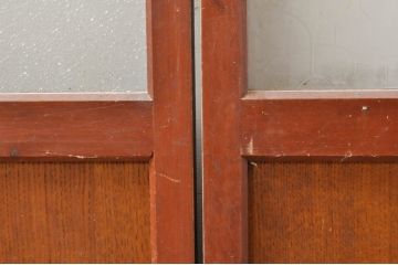 アンティーク建具　上手物!!レトロな空間作りにおすすめな腰板タモ材の幅狭ダイヤガラス戸2枚セット(引き戸、板戸、ガラス帯戸)(R-069257)