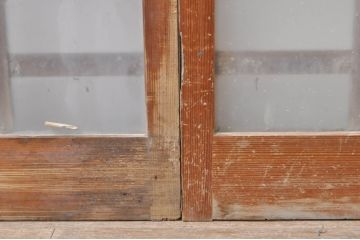 アンティーク建具　ペイント仕上げ限定　レトロな雰囲気づくりにおすすめな玄関戸2枚セット(ガラス戸、引き戸)(R-069261)